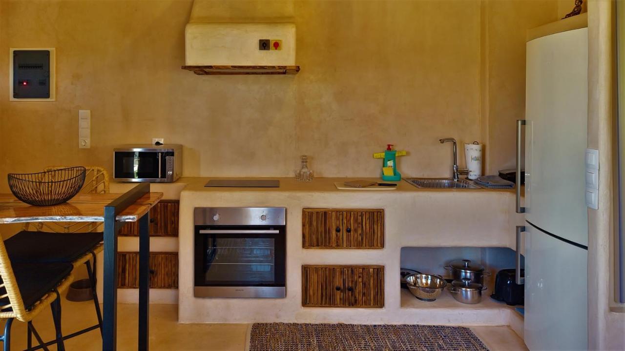 Gratelia Studio Damnoni Buitenkant foto